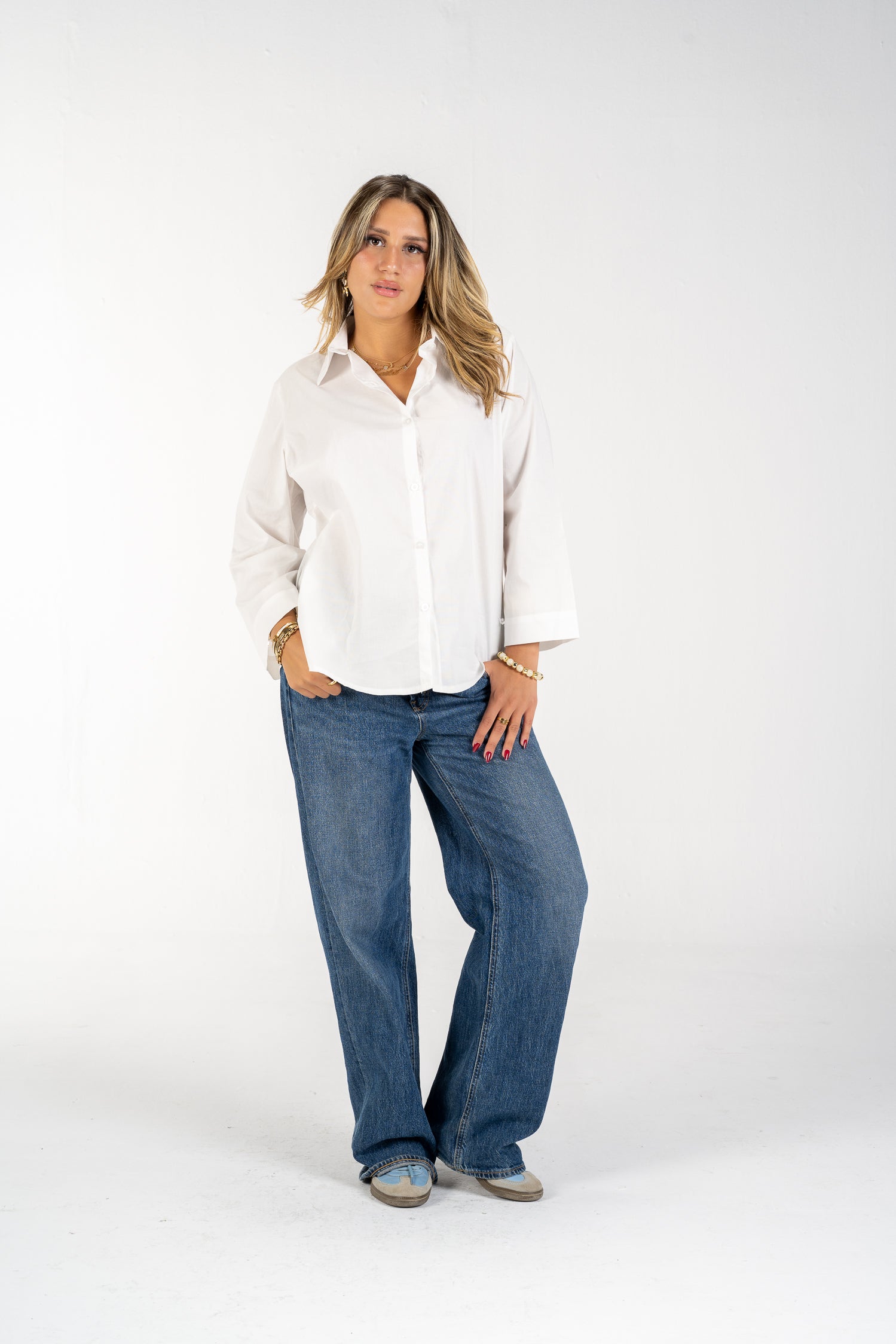 Relaxed Buttoned-Up Shirt with Bell Sleeves (White)