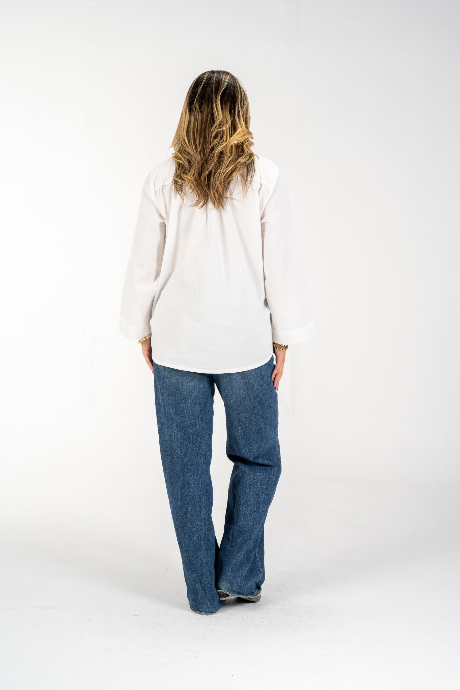 Relaxed Buttoned-Up Shirt with Bell Sleeves (White)